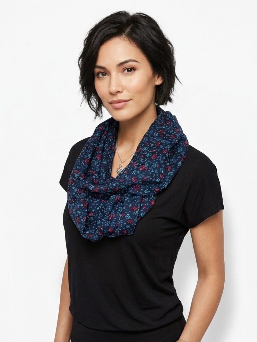 NWOT floral with a navy blue background infinity scarf